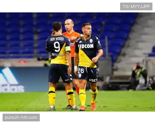 J1联赛保级战白热化，降级区球队状态低迷压力陡增