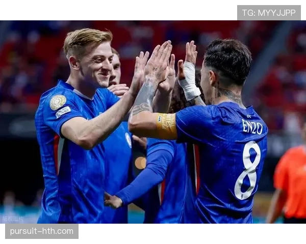 佛罗伦萨青训再诞新星，年轻球员闪耀赛场引关注