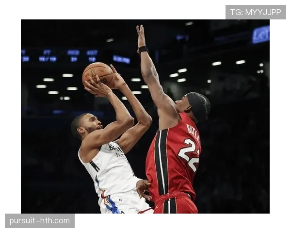 从组织核心到攻防一体:莫德里奇的全面进化 从组织核心到攻防一体:莫德里奇的全面进化