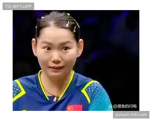 何卓佳拿着几百万合同，居然还像个学生摸鱼一样上班？